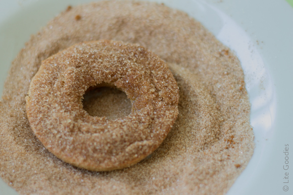 Healthy Apple Cinnamon Donut Recipe