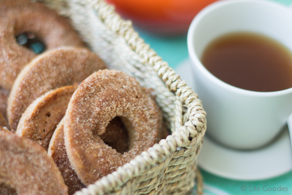 Healthy Apple Cinnamon Donut Recipe